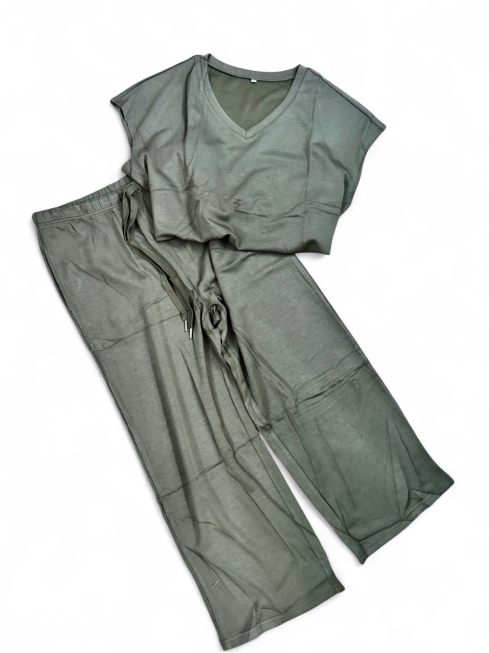 Relaxed V-Neck Lounge Set in Olive